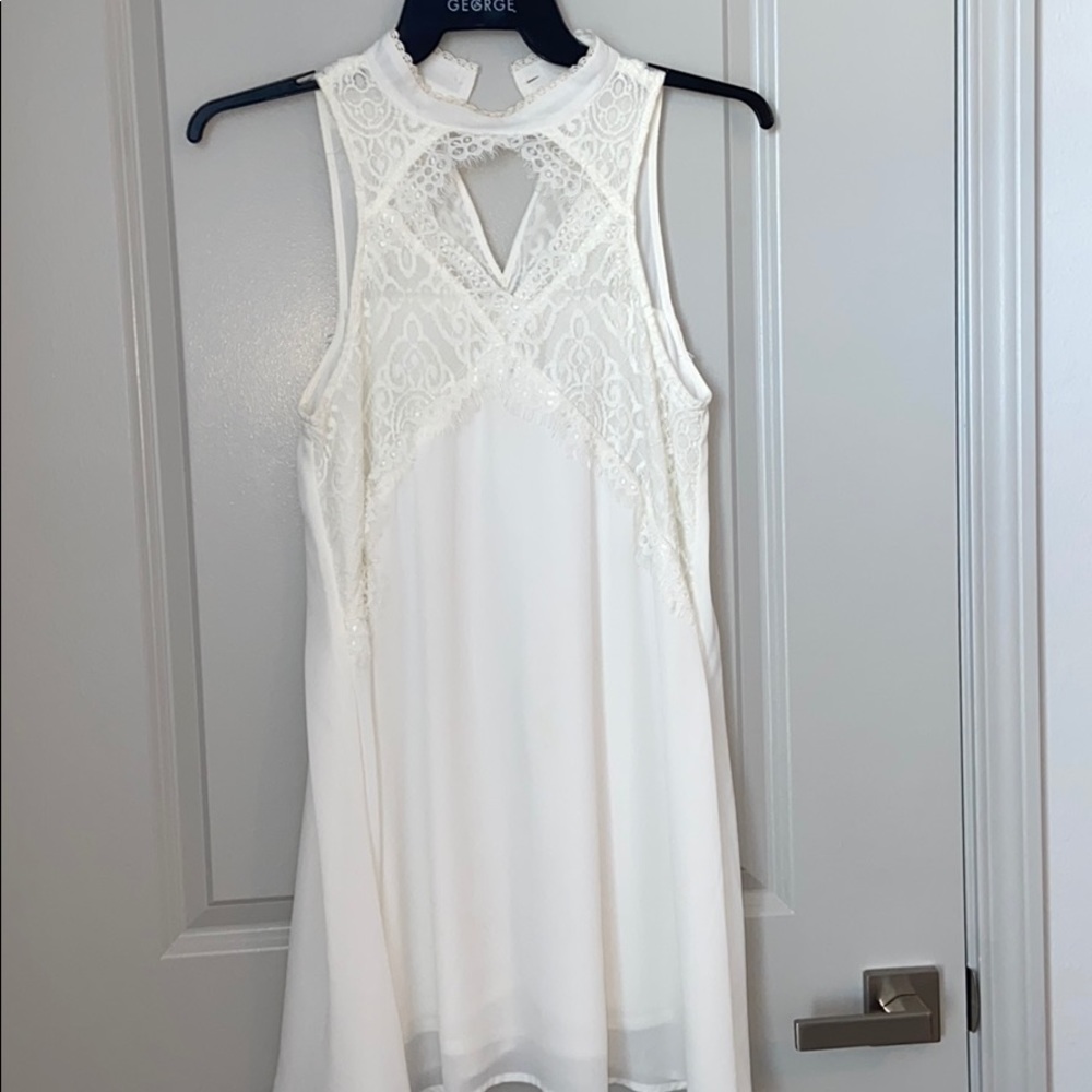 Flowy White Altar’d State Dress